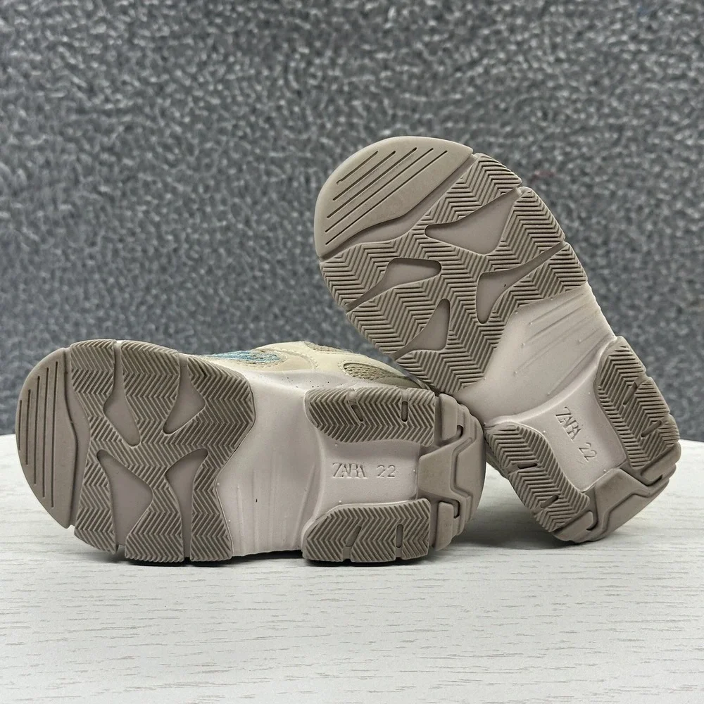 ZARA Kids Athletic Sneakers in Tan US Size 6 EUR 22